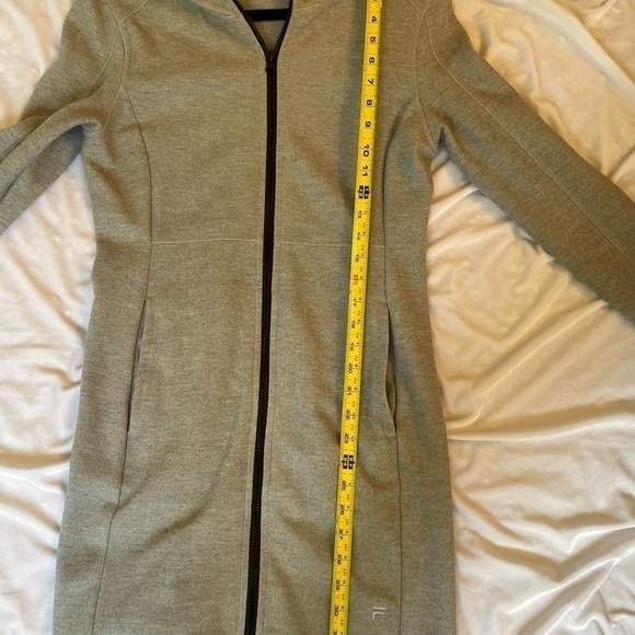 Fila Sport long fleece, zip up hooded jacket grey with black zipper, size XS - Picture 5 of 7